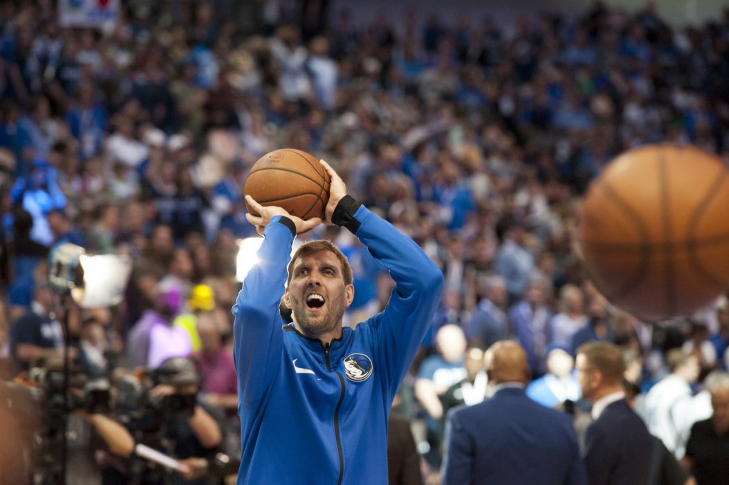 Dirk Nowitzki vor dem letzen Heimspiel seiner Karriere