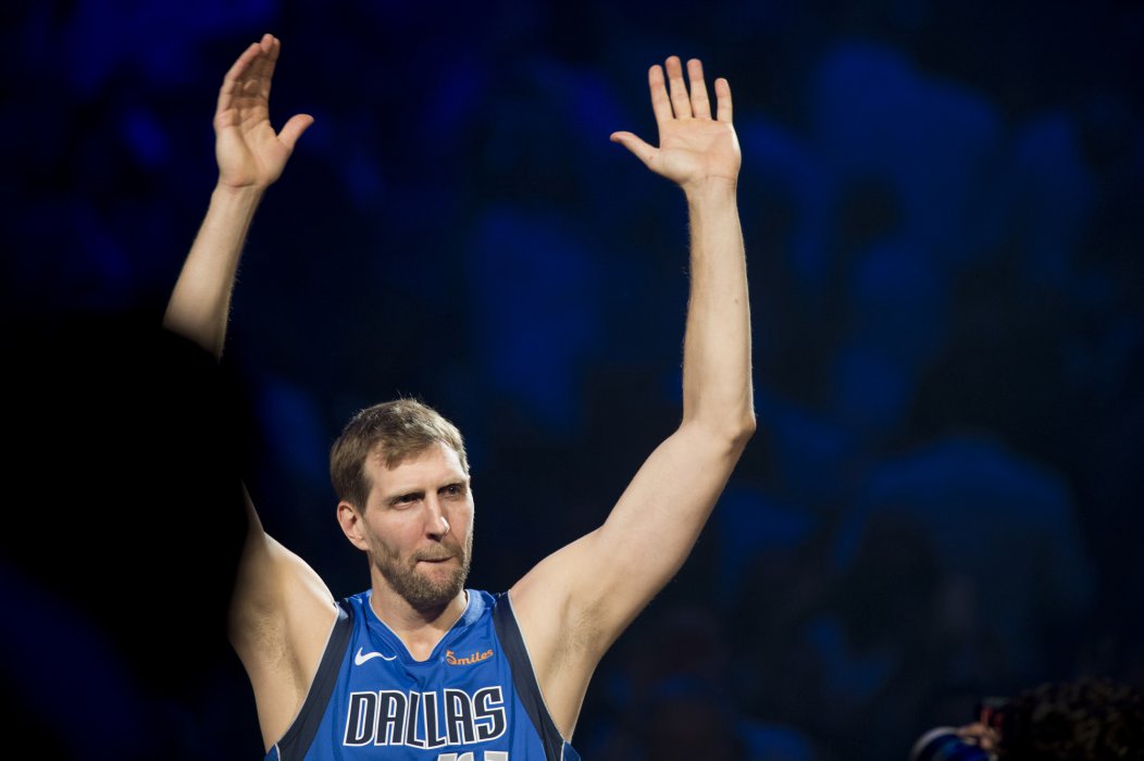 Dirk Nowitzki vor dem letzen Heimspiel seiner Karriere