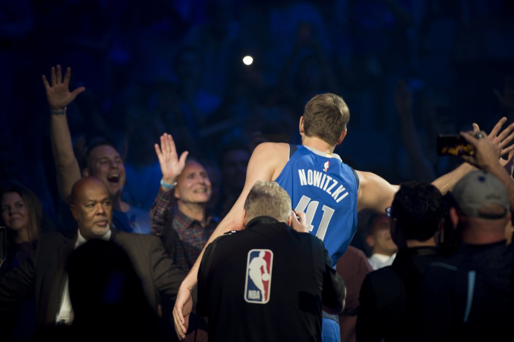 Dirk Nowitzki vor dem letzen Heimspiel seiner Karriere