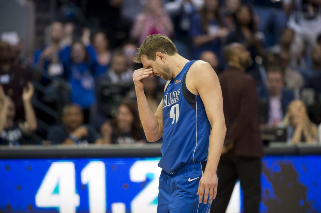 Dirk Nowitzki vor dem letzen Heimspiel seiner Karriere