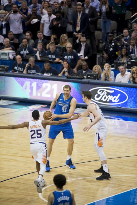 Dirk Nowitzki vor dem letzen Heimspiel seiner Karriere