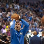 Dirk Nowitzki vor dem letzen Heimspiel seiner Karriere